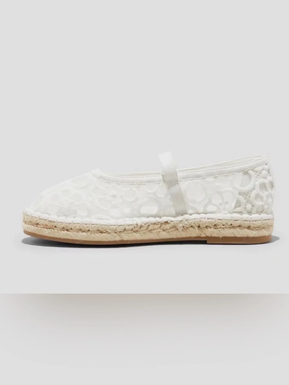 Universal Thread White Lace Espadrille Mary Jane